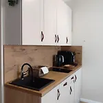 Przy Wydmie Debina Apartman *