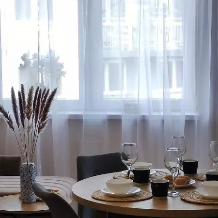 Przy Wydmie Debina Apartamento *